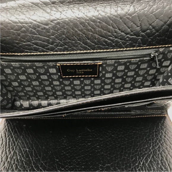 Guy Laroche Paris Large Textured Leather Travel Planner Wallet - Picture 10 of 16
